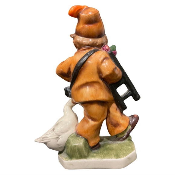 Freidel porcelain figurine - boy with goose - Picture 4 of 9